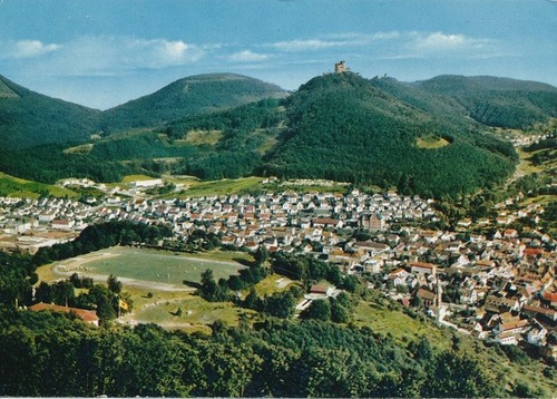 Annweiler trifels panorama - trifels,