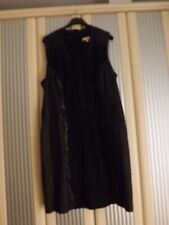 BIBA;KLEID;SCHWARZ;ÄRMELLOS;GR.42;TOLL!!!