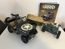 Hachette Willys Jeep Maßstab 1:8 Modell vollständig mit ersatzteilen.