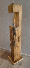 Stehleuchte Altholzbalken