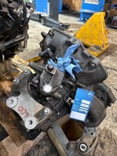 Opel Corsa E 1.4 Getriebe Schaltgetriebe F17 - 3,74 LDD