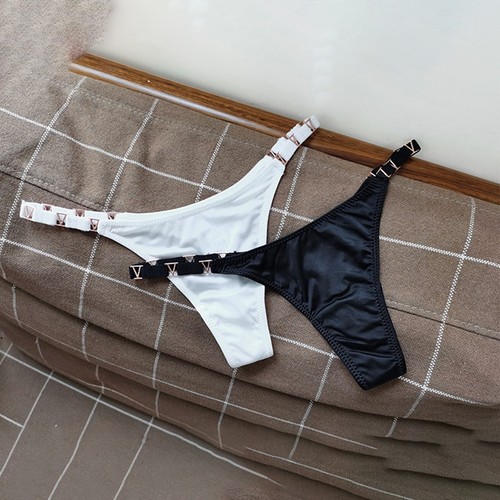 Sexy hochgeschnittene traceles - sexy,