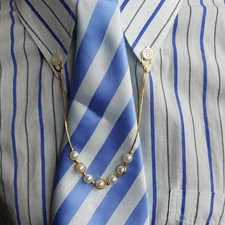 Kragenkette mit Kunstperlen