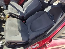 6032ADI LINKER VORDERSITZ /