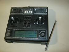 Graupner Sender MC 19 35 Mhz  mit Akkubox 4 Sprachen möglich