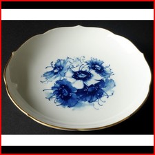 MEISSEN 1. Wahl Schale Schälchen weiß blaue Blume Goldrand Wellrand Ø 17 cm