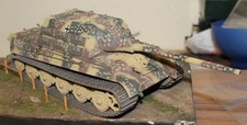 Maßstab 1:35 Panzer VI Jagdtiger gebaut und  neue Tamiya Version