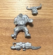 Warhammer 40K - Astra Militarum / Imperial Guard - Ogryn Bodyguard - 2nd Edition
