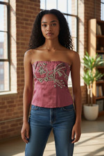 Tolles pflaumenrotes Bustier