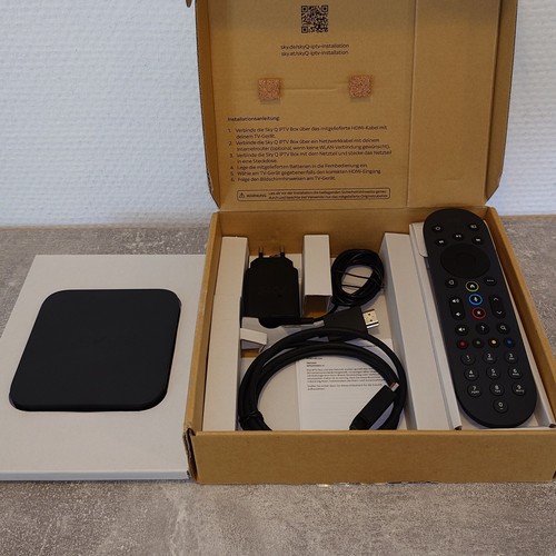 Sky iptv box - q,