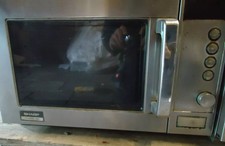 Gastro Mikrowelle Sharp 1700W/R-2287 (LS-7006u) *