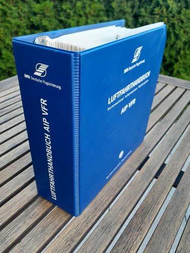 Luftfahrthandbuch aip vfr der - luftfahrthandbuch,