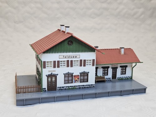 Vau 8220 bahnhof - vau-pe, feldsee