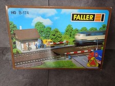 Faller H0 B-174 Bahnübergang