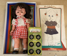 VINTAGE GOLDMÜNZE PUPPE