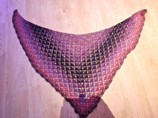 Selbst Gehäkeltes Dreieckstuch, Handarbeit, Stola, Ibiza, rosa lila glitzer