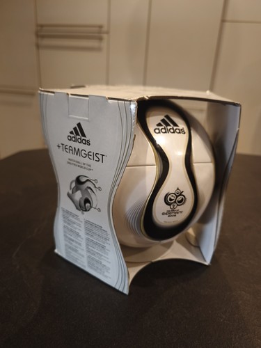 Adidas teamgeist official - adidas,