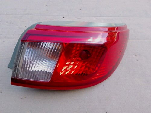 Mitsubishi colt czc rücklicht - mitsubishi,
