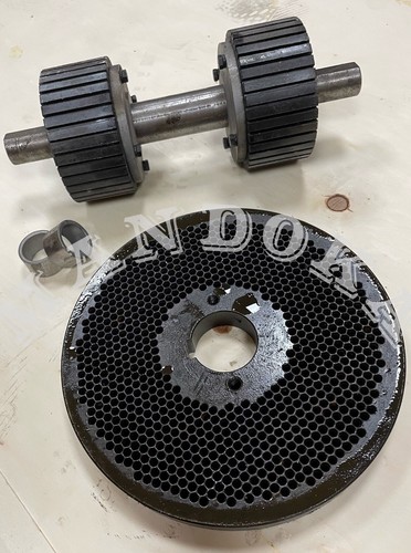 Matrize 260mm 4mm - 4mm, koller