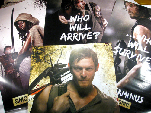 The walking dead - dead, x