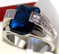 Ring in  Silber mit Zirkonia