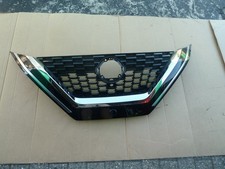 Nissan Qashqai III J12 Ab 2021-2024 Kühlergrill Grill Frontgrill 62310-6UA2A