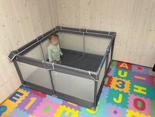 HENGMEI Baby Laufgitter Laufstall Absperrgitter 127x127cm atmungsaktives Netz