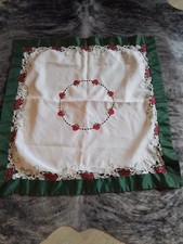 Tischdecke FRÜHLING - Erdbeeren - ca. 80x80 cm 