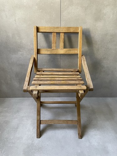 Schöner vintage kinderstuhl - schöner,