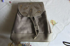 Damen kleiner Rucksack taupe Tasche - 26x29x10 graubraun