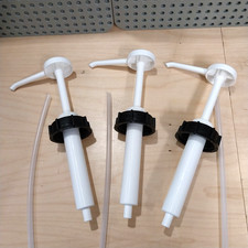 Dosierpumpe 3 x Senf - Ketchup Pumpe - Kunststoff weiß für 5/10 Kg Eimer