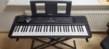 Yamaha PSR-E273 Elektrische Keyboard - Schwarz