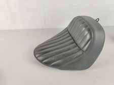 Harley-Davidson Softail Universal M8 Fahrersitz/ Solo-Sitz