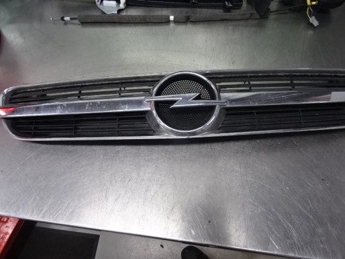 Grill komplett opel vectra - komplett,
