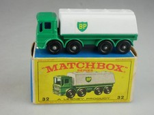 32c Leyland Petrol Tanker BP -