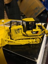 Cat Modelle 1:50 D7E ohne