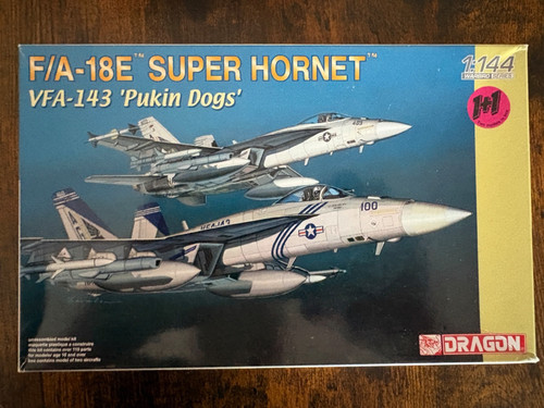 Dragon 144 4590 boeing - 4590,
