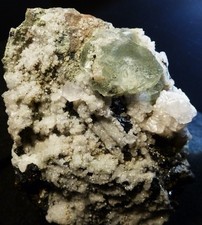 sattgrüne Fluorit mit Calcit