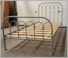 Stilvoll handgeschmiedetes