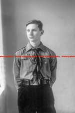 F026813 Eberhard Hopner in Uniform der deutschen Jugend HJ 1937