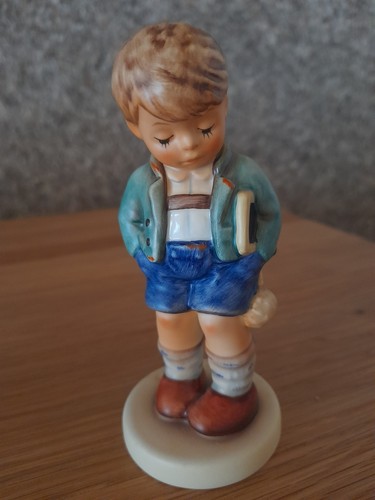 Goebel hummelfiguren i geh - goebel,