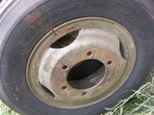 Tieflader Felge Rad Komplettrad 6-Loch 7.00-16 top Zustand 