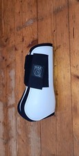 Hartschalen Gamaschen weiß schwarz Warmblut Full WB NEU Turnier Reitsport 