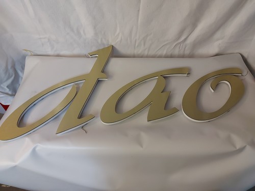 Leuchtbuchstaben o gold - d, a