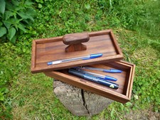 Stiftablage mit Box für