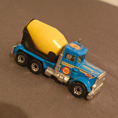 Matchbox superfast peterbilt - superfast,