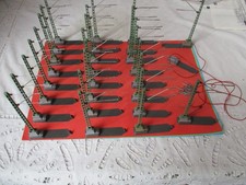 26x Märklin Streckenmast 74101, H0, Oberleitungsmast,