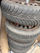 Uniroyal AllSeasonExpert 2     155/65 R14 75T M+S.  Toyota Aygo  ca. 45% rest 