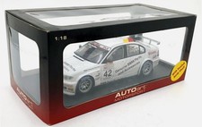 1:18 AUTOart BMW 320i WTCC