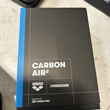 Arena Womens Sz 34 Closed Back